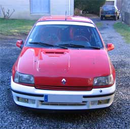 clio devant